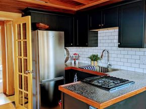 2040 Westlake Avenue N 17, Seattle WA 98109