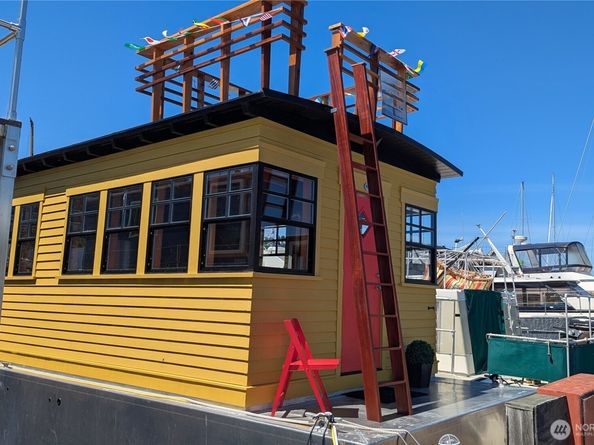 2040 Westlake Avenue N 17, Seattle WA 98109