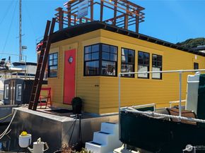 2040 Westlake Avenue N 17, Seattle WA 98109