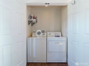 6105 S 124th St, Seattle WA 98178