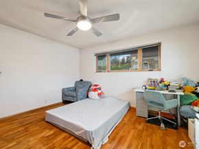 4026 48th Avenue S, Seattle WA 98118