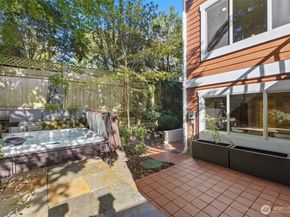 1147 Federal Avenue E, Seattle WA 98102