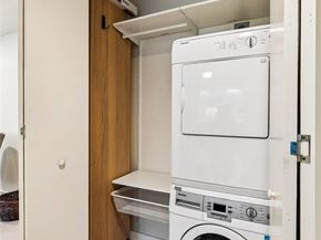 2111 E John Street 202, Seattle WA 98112