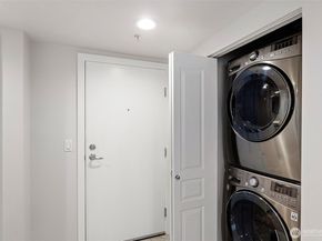 2929 1st Avenue 219, Seattle WA 98121