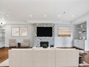 701 Galer St 609, Seattle WA 98109