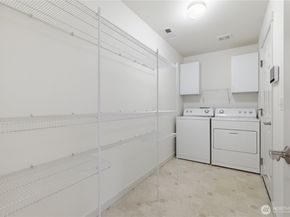 36703 SE Gravenstein Court, Snoqualmie WA 98065