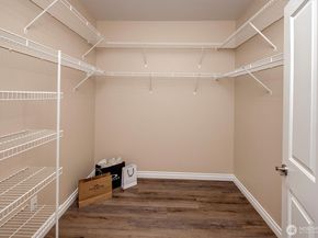 6831 NE 170th Street 206, Kenmore WA 98028