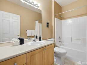 23007 Lakeview Drive A303, Mountlake Terrace WA 98043