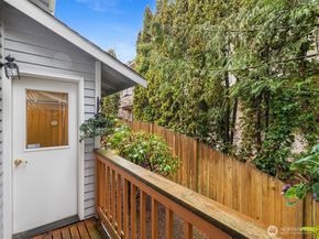 21227 76th Avenue W B8, Edmonds WA 98026