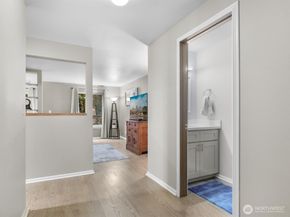 21227 76th Avenue W B8, Edmonds WA 98026