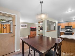 21227 76th Avenue W B8, Edmonds WA 98026