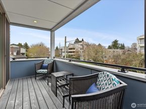 1612 California Avenue SW B, Seattle WA 98116