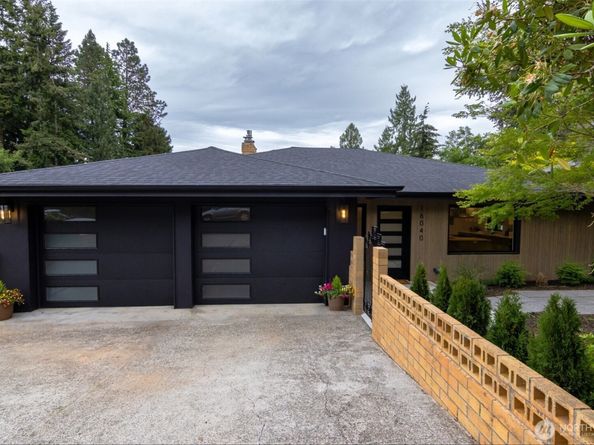 16040 36th Avenue NE, Lake Forest Park WA 98155