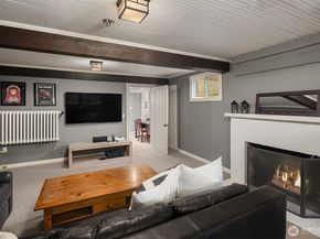 4915 NE 60th Street, Seattle WA 98115