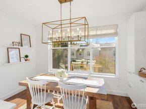 23420 SE Black Nugget Road A204, Issaquah WA 98029