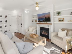 23420 SE Black Nugget Road A204, Issaquah WA 98029