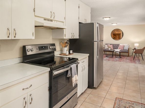 23717 107th Avenue SW, Vashon WA 98070