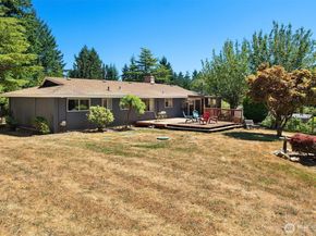 23717 107th Avenue SW, Vashon WA 98070