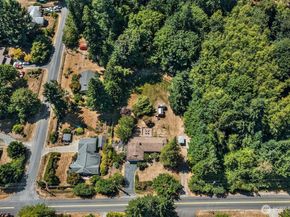 23717 107th Avenue SW, Vashon WA 98070