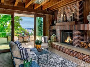 1065 Summit Avenue E, Seattle WA 98102