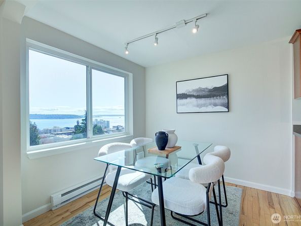 919 2nd Avenue W 601, Seattle WA 98119