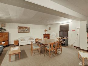 919 2nd Avenue W 601, Seattle WA 98119