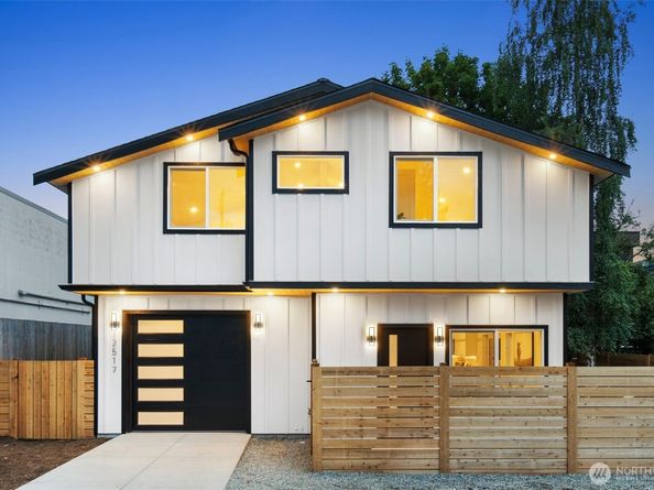 12517 Phinney Avenue N, Seattle WA 98133