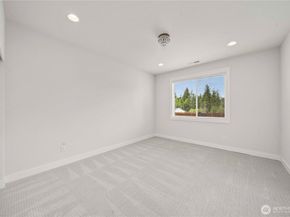 6603 Skipper Lane SE, Port Orchard WA 98367