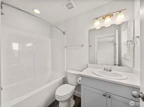 6603 Skipper Lane SE, Port Orchard WA 98367
