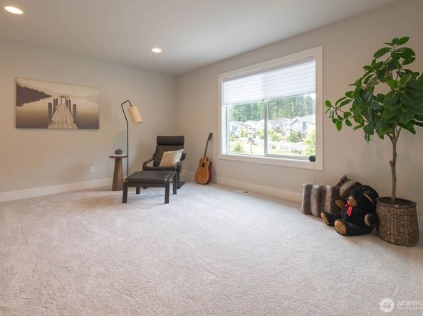 19226 Sandvik Place NE, Poulsbo WA 98370