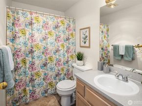 15721 44th Avenue W B3, Lynnwood WA 98087