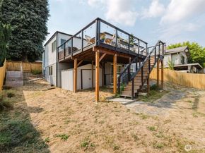 1122 Evans Avenue W, Bremerton WA 98312