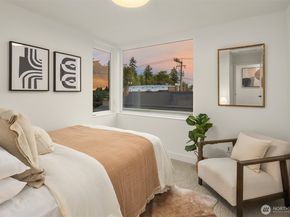 2649 41st Avenue SW, Seattle WA 98116