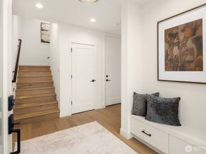2649 41st Avenue SW, Seattle WA 98116