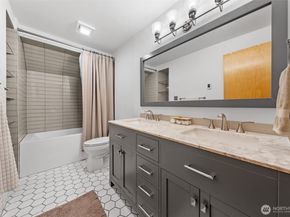 11616 Seola Beach Drive SW, Burien WA 98146