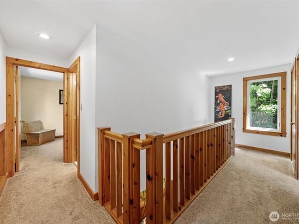 11616 Seola Beach Drive SW, Burien WA 98146