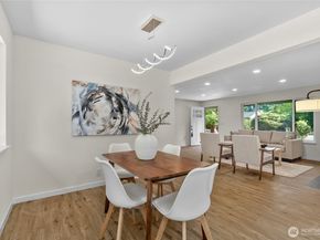 518 N 166th Street, Shoreline WA 98133