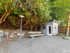 518 N 166th Street, Shoreline WA 98133