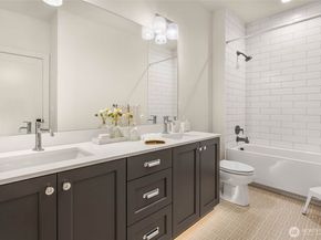 13125 NE 104th Street, Kirkland WA 98033