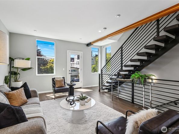 2010 NW 60th Street F, Seattle WA 98107