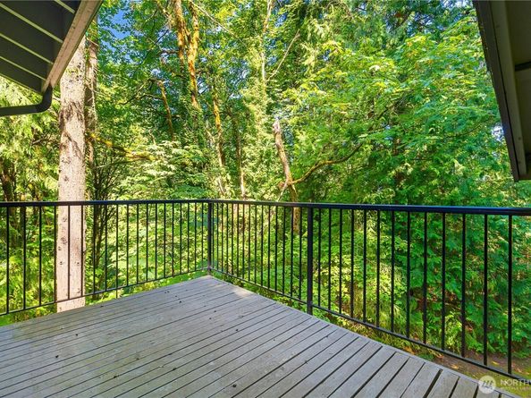 8217 145 Court NE C 11, Redmond WA 98052