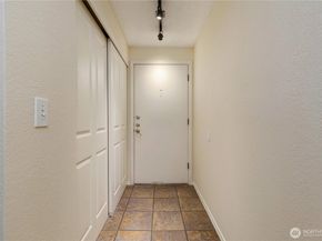 8217 145 Court NE C 11, Redmond WA 98052