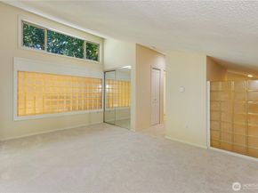 8217 145 Court NE C 11, Redmond WA 98052