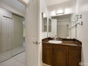 8217 145 Court NE C 11, Redmond WA 98052