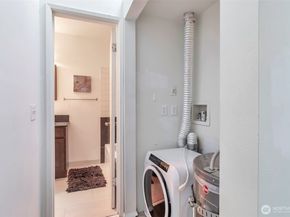13932 NE 60th 155, Redmond WA 98052