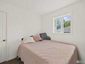 4700 26th Avenue SW, Seattle WA 98106