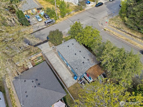 4700 26th Avenue SW, Seattle WA 98106