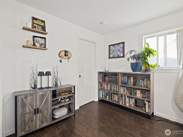 4700 26th Avenue SW, Seattle WA 98106