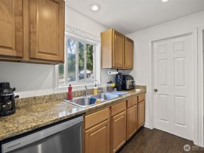 4700 26th Avenue SW, Seattle WA 98106