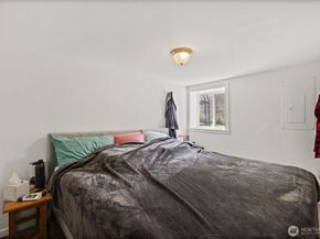 4700 26th Avenue SW, Seattle WA 98106